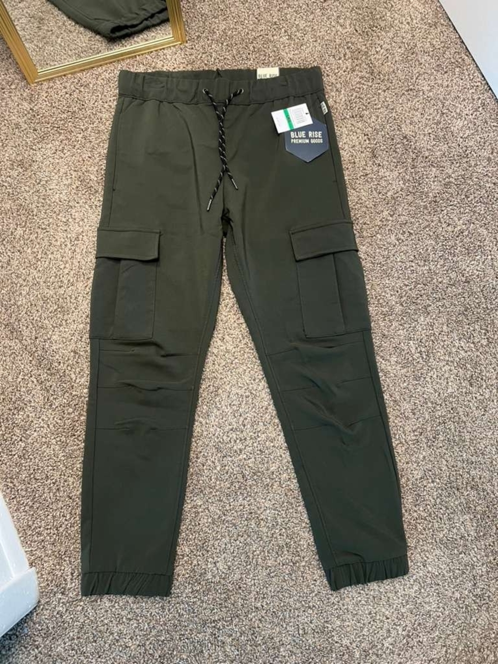 Men’s Dark Olive Cargo Jogger Pants